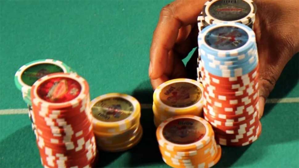 ClubGG教你如何對抗牌手的輕量級3BET和4BET ClubGG 記分牌