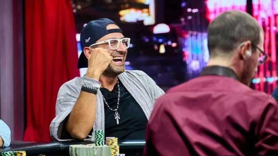 魔術(shù)師Antonio Esfandiari ClubGG Antonio Esfandiari