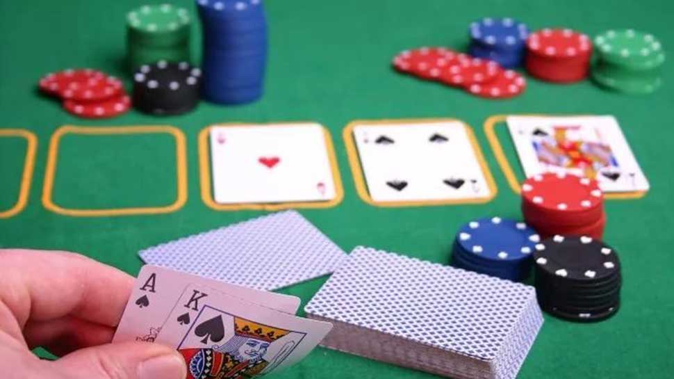 ClubGG撲克教學(xué)：為什么拿到好牌時(shí)要連著過牌兩次 ClubGG 撲克牌局