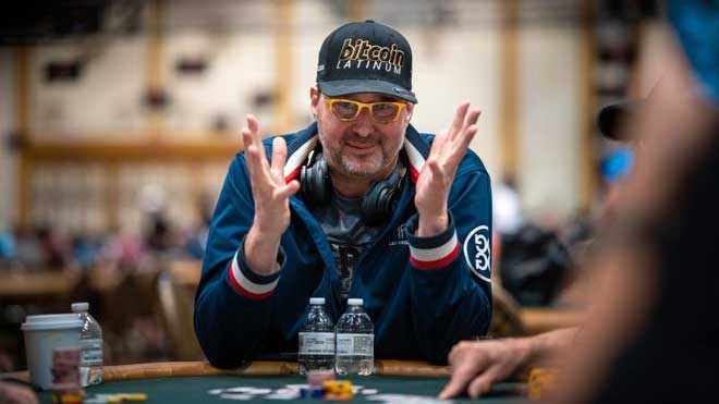 撲克頑童Phil Hellmuth 被狠狠打臉!在HCL輸光籌碼黯然離場