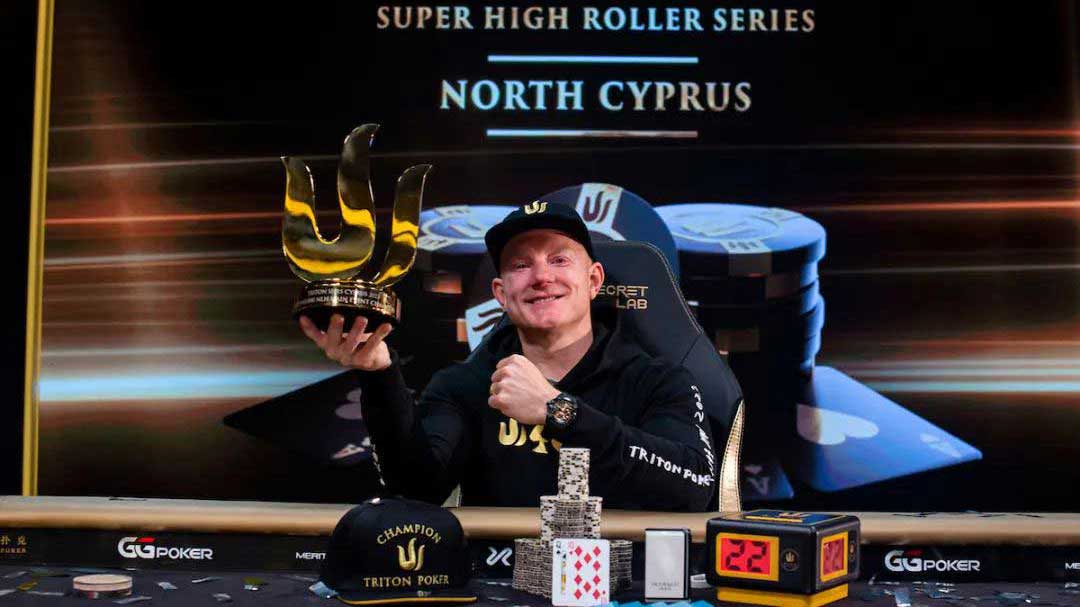 Jason Koon 在傳奇撲克系列賽贏得Triton主賽冠軍!