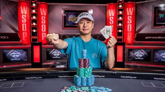 中國牌手李遠 獲得WSOP賽事#37冠軍,豪攬52萬獎金及第一條金手鍊!