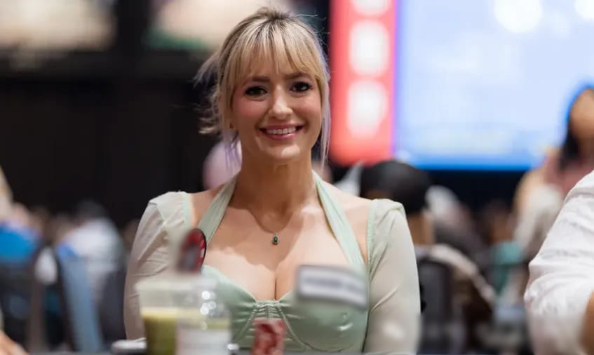 德州撲克美女牌手 齊聚,史上首次全球女士跨國(guó)賽