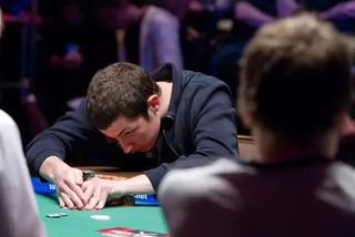 無限注德州撲克 這8個場合勸你不要c-bet（持續(xù)下注）