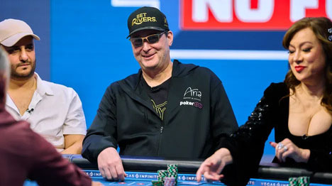 Phil Hellmuth站立遊戲 歷經(jīng)波折 KK 贏下關鍵局
